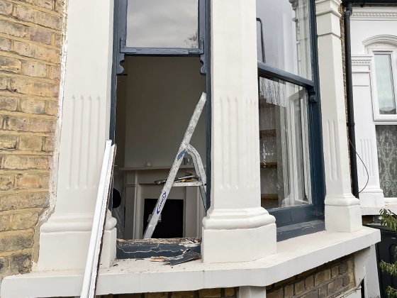 DIY Maintenance and Professional Care: The Dual Approach to Wooden Sash Windows